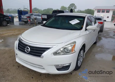 2013 Nissan Altima 2.5 S из США, поврежденный, VIN 1N4AL3APXDC122528